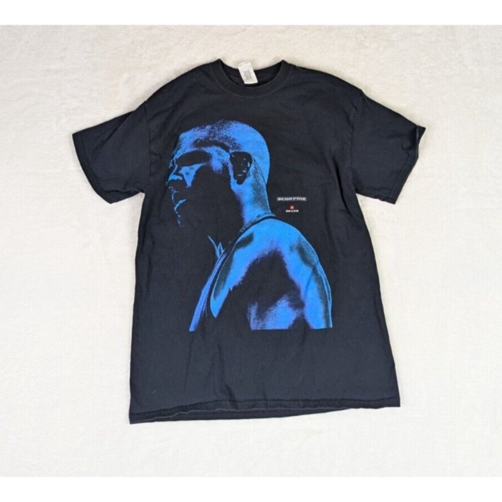 Black Graphic Short Sleeve Tee with Blue Portrait